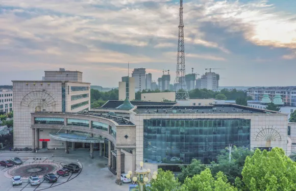 樂亭承啟大酒店