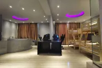 普洱方麗主題飯店 - 2 星級