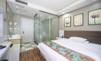 Yingshan New Yaheng Hotel