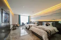 Jingbian County Huashan Grand Hotel