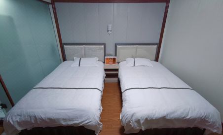 Tianzhu Nanyang Hotel - Housity