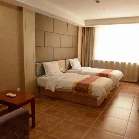 Shilou Qiansheng Business Hotel
