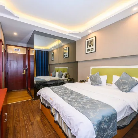 Along Business Hotel (Linshui Xing'an Lane)