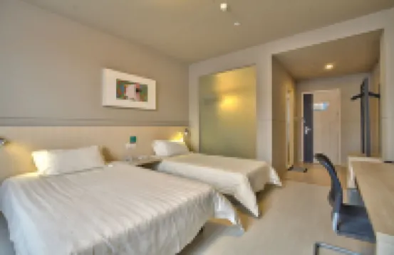 Jinjiang Star Hotel (Xiangshan Bus Terminal)