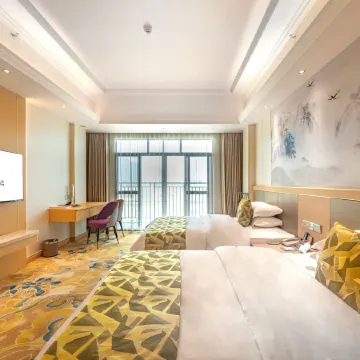 Enping Baorun Business Hotel