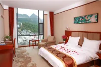 Lanping Jinbi Hotel
