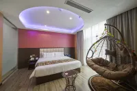 Holiday Inn Bali, Rongxian Hotel dekat Doujiao Mountain Scenic Area