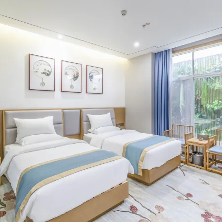 Xinyang West Selection Hotel (Wanda Plaza High Speed Rail East Station Branch)