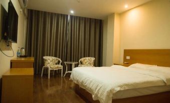 7 Days Excellence Hotel (Jingang Street, Chenjiagang Town)