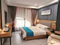 Fengqiu Lotus Hot Spring Hotel - parking