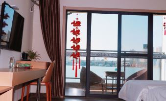 Huiyin  Building  Water  B&B