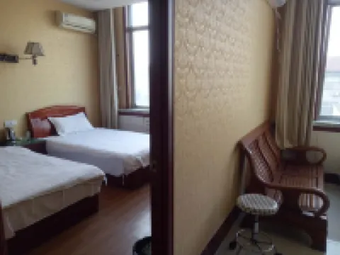JuNan San Jiang Hotel