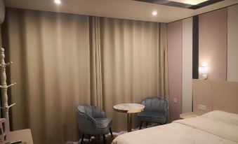 Tiandong Fusheng Business Hotel