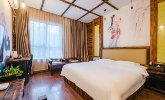 Luoyang Qiju Tea House Hotel