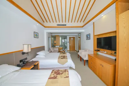 Lushan Ruina Seaview Hotel Отели рядом с достопримечательностью «The Xiushan Island Scenic Area»