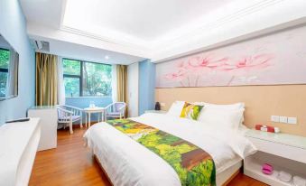 Zhuhai Haishang Qindu Hotel