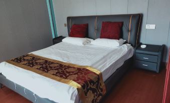 Holiday Business Hotel Fuhai
