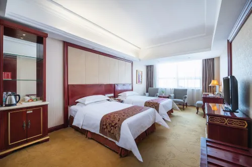 Shenglong International Hotel (Yan'an Railway Station)