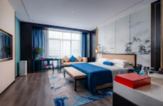 Happy Chain Hotel (Huainan Stadium Zhenxuan)