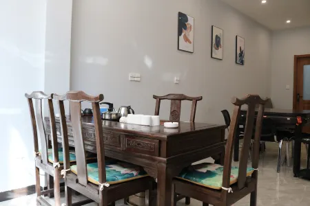 Huairen Yuhuashi Hotel