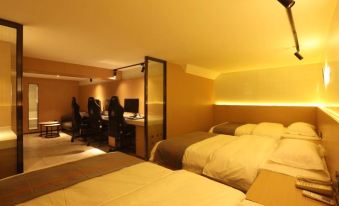 Daqing Jijing Electro-sports Hotel