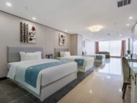 Pudong Holiday Hotel Hoteles en Ciudad de Aksu