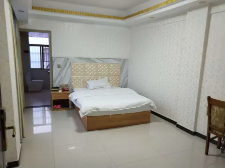 Yongxin Xiyue Hotel Отели рядом с достопримечательностью «Mao Zedong Former Residence (Northwest to Sanwan Travel Shopping Center)»