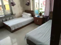 Zalantun Chaihe Yueliangyuan Inn
