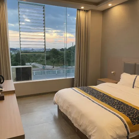 Anshun Ziqiang Hotel