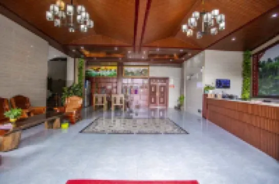 Mengla Yuanfen Chinese Inn