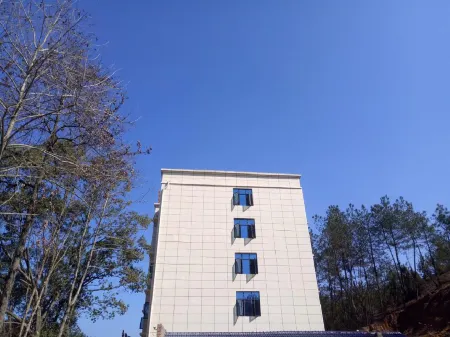 Yu Shan Hua Ting Holiday Hotel