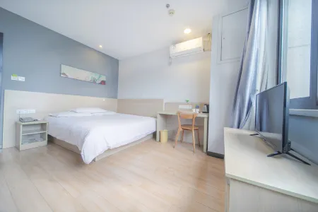 Hi Inn (Shanghai Jiading Baiyin Road Subway Station)