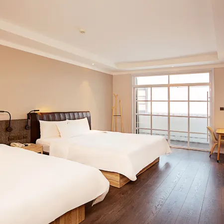 HanTing Hotel (Xinyang Railway Station)
