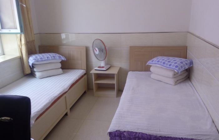 Changling Zhenxing Hotel