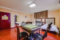 Yucheng Meigaomei Business Hotel (Yucheng New Bus Station)