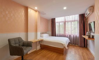 Ningbo Qicaiyouke Hotel