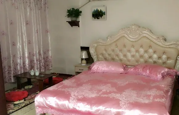 調兵山星期八快捷賓館