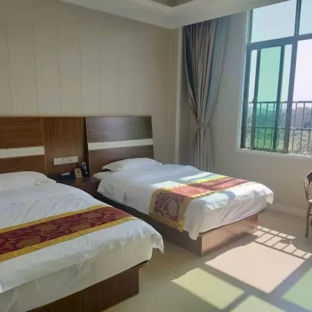 Han Family Inn (Boao Airport High-speed Railway Station Store)