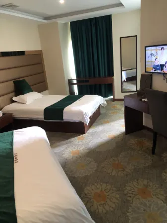 Cangzhou Lemon Tree Boutique Theme Hotel Отели рядом с достопримечательностью «Anhui Science & Technology University (Donghua Road)»