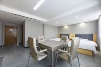 Shankee Hotel (Linyi Xianggong) - balkon