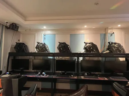 Bailijia E-sports Hotel
