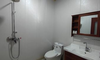 Precious Hotel