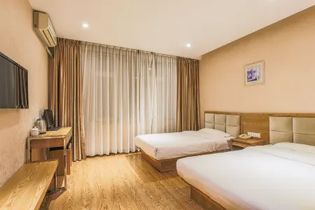 Home Inn - Baishan No.16 Middle School Huayi Selected Hotel Отели в г. Байшан