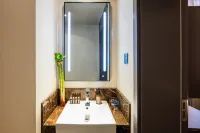 Starway Hotel (Taiyuan Liuxiang Zhonglou Street) Hotels in Taiyuan