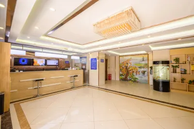 GreenTree (Shenyang north railway station store) Hotels in Shenyang