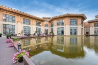 Jianguo Hotel