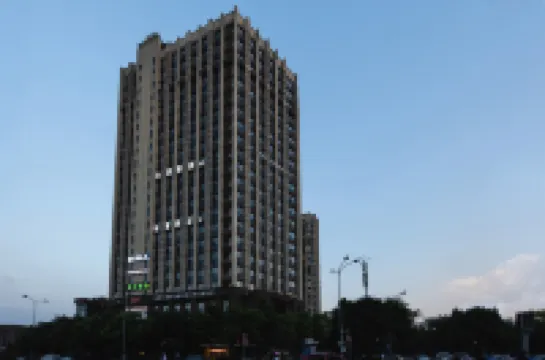 Home Inn Select Hotel (Chongqing University Town Chenjiaqiao Branch) Hotels in Chongqing