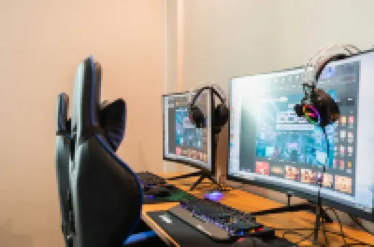 Linhai Ruiqian Esports Hotel