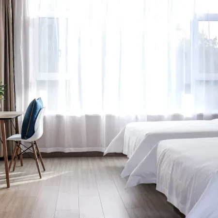 HanTing Hotel (Xinjiang Jiangzhou Avenue)