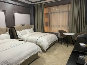 Mercure Huangping